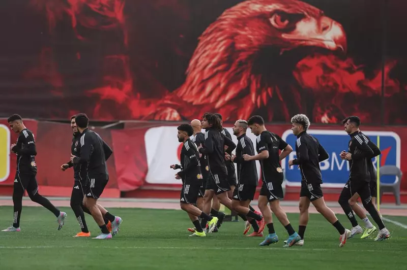 مصدر ليلا كورة يكشف.. كواليس تأجيل معسكر الأهلي قبل مواجهة الترجي 